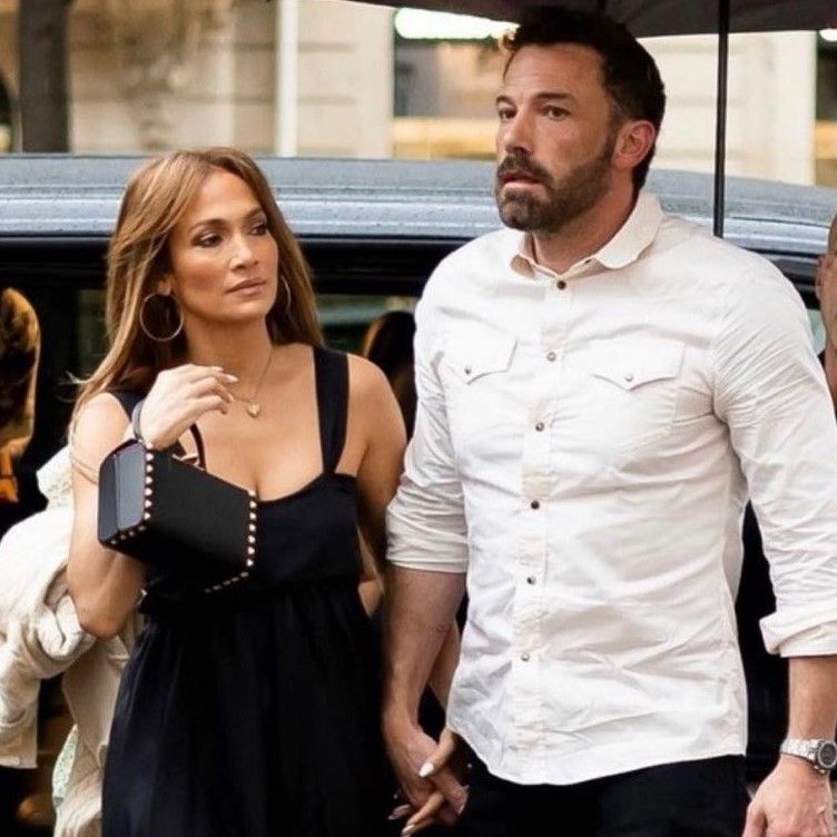 Jennifer Lopez brings out the perfect date-night LBD on her Parisian honeymoon