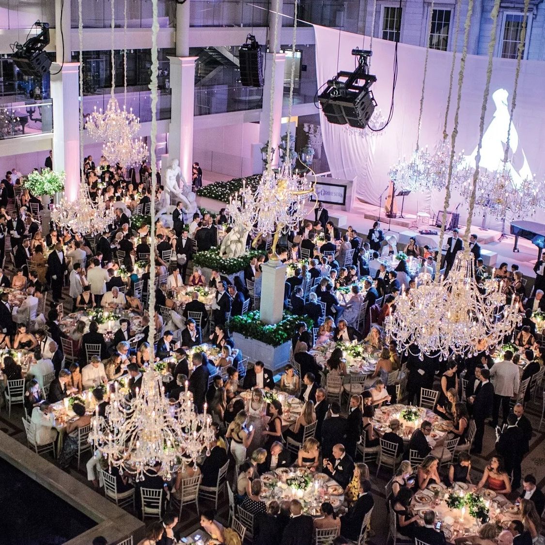 What exactly goes into the Met Gala seating chart?