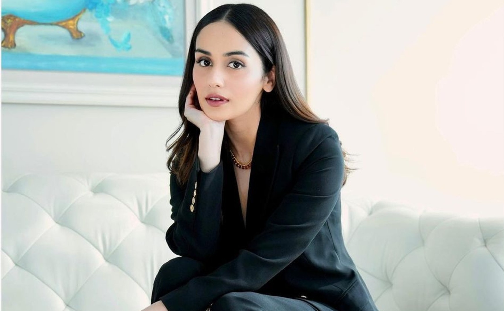 Instagram: manushi_chhillar